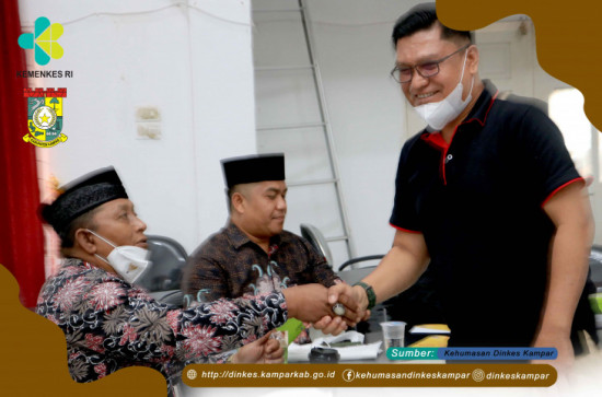 Kadiskes Buka Secara Resmi Pertemuan Community Education Covid - 19 Bersama Lembaga Adat Kampar