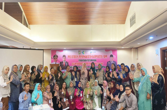 Dinkes KUAT, Untuk Upaya Percepatan Penurunan Stunting dgn Pelatihan Pemantauan Pertumbuhan Bagi TPG